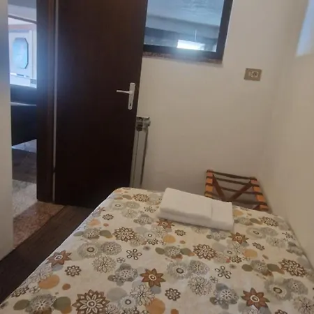 Bella Vista House Apartments, Hot Pool And Jacuzzi