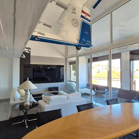 Bella Vista House Apartments, Hot Pool And Jacuzzi Lejlighed *